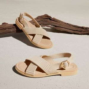 NWOT VIVAIA Arch Pro AdaptAll Sandals Pamela in Almond Size EU 41.5 US 11.5